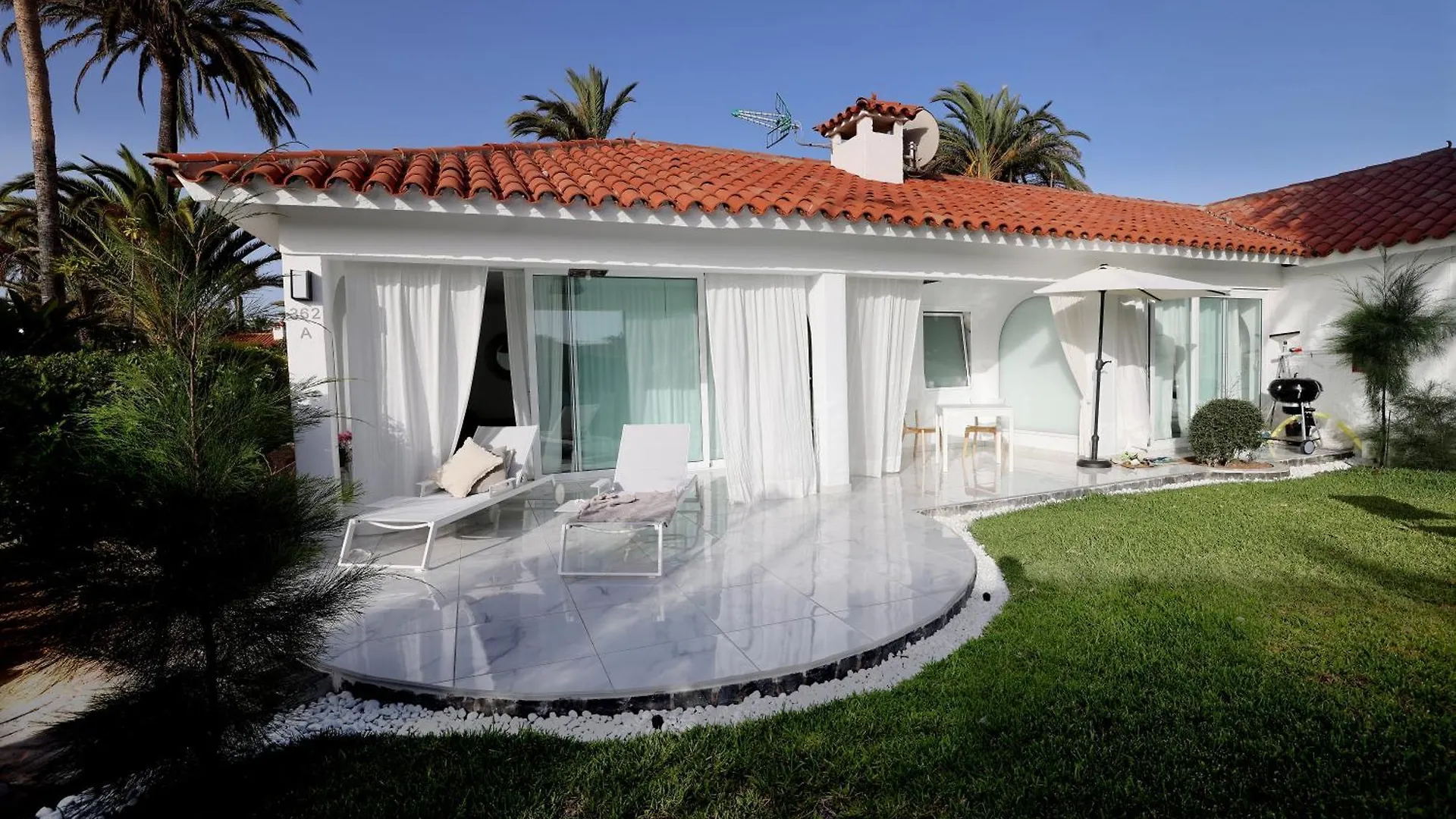 Sun Club Bungalow Superior Maspalomas  Apartment